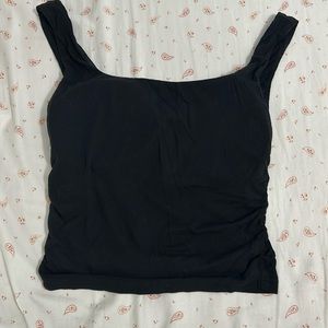 Brand is OGL. Size medium in women’s